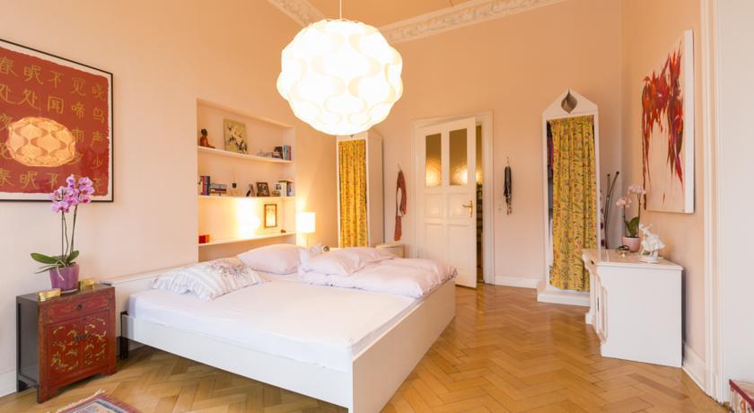 Privatunterkunft Deutsche Messe - Private Apartments&rooms - Agency *