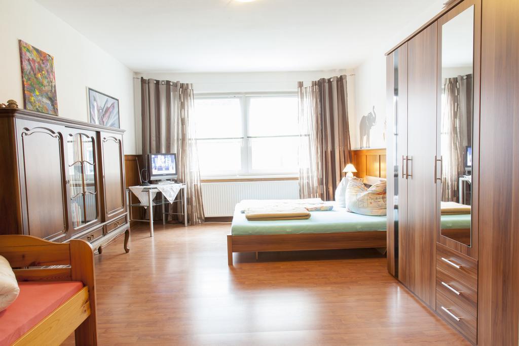 Deutsche Messe - Private Apartments&rooms - Agency Privatunterkunft *