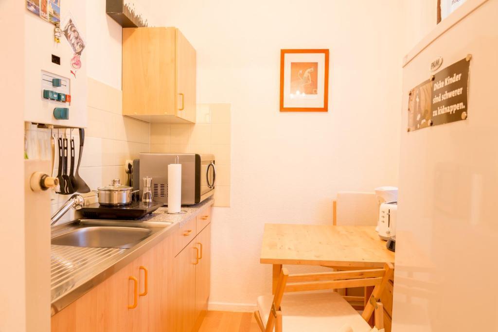 Privatunterkunft Deutsche Messe - Private Apartments&rooms - Agency *
