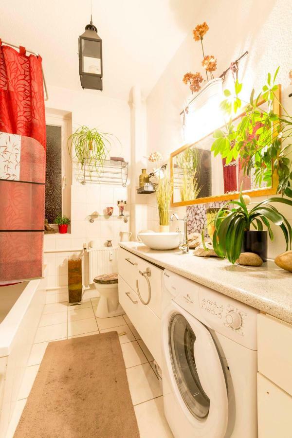 Privatunterkunft Deutsche Messe - Private Apartments&rooms - Agency *